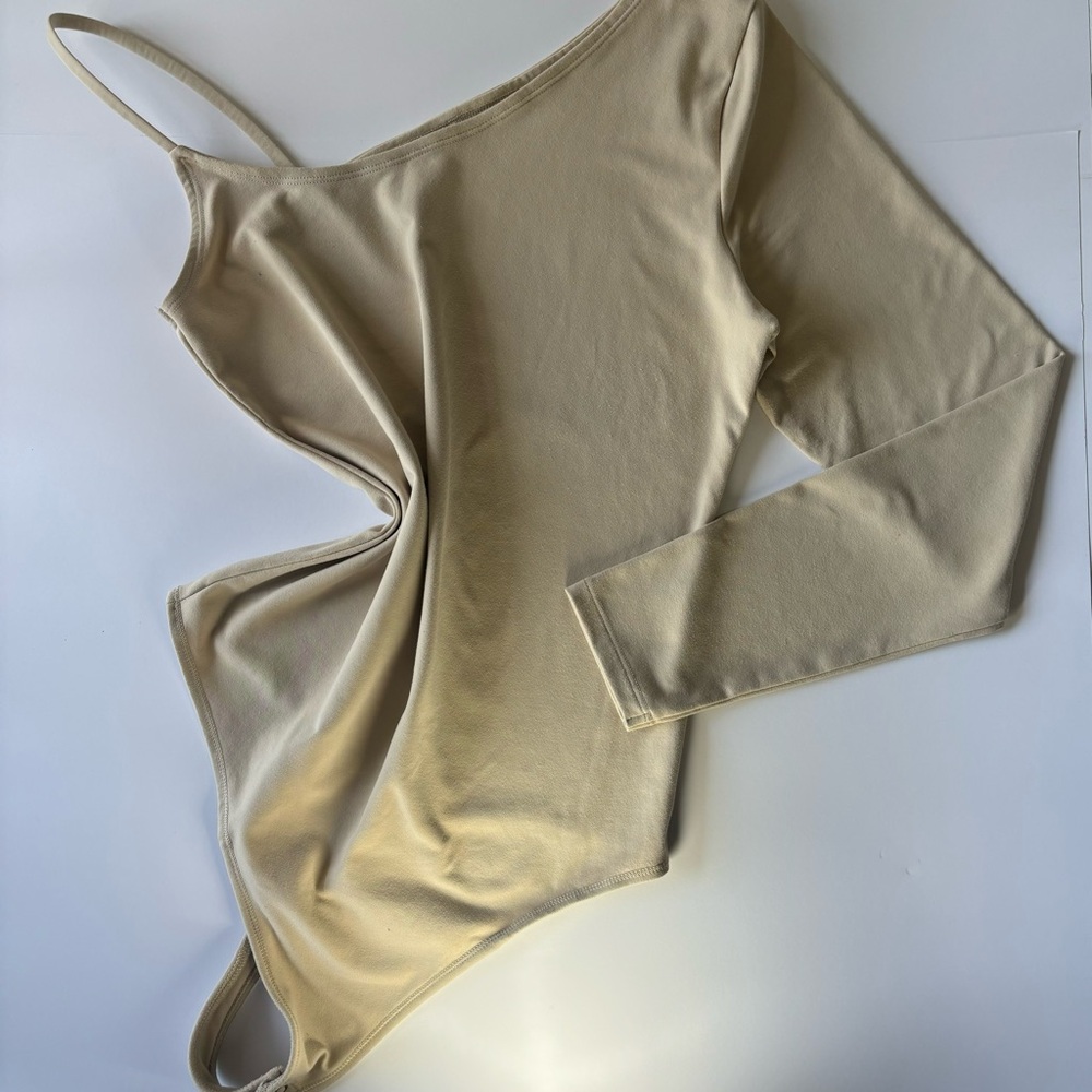 Abercrombie & Fitch Soft A&F Collection Neutral body suit size M